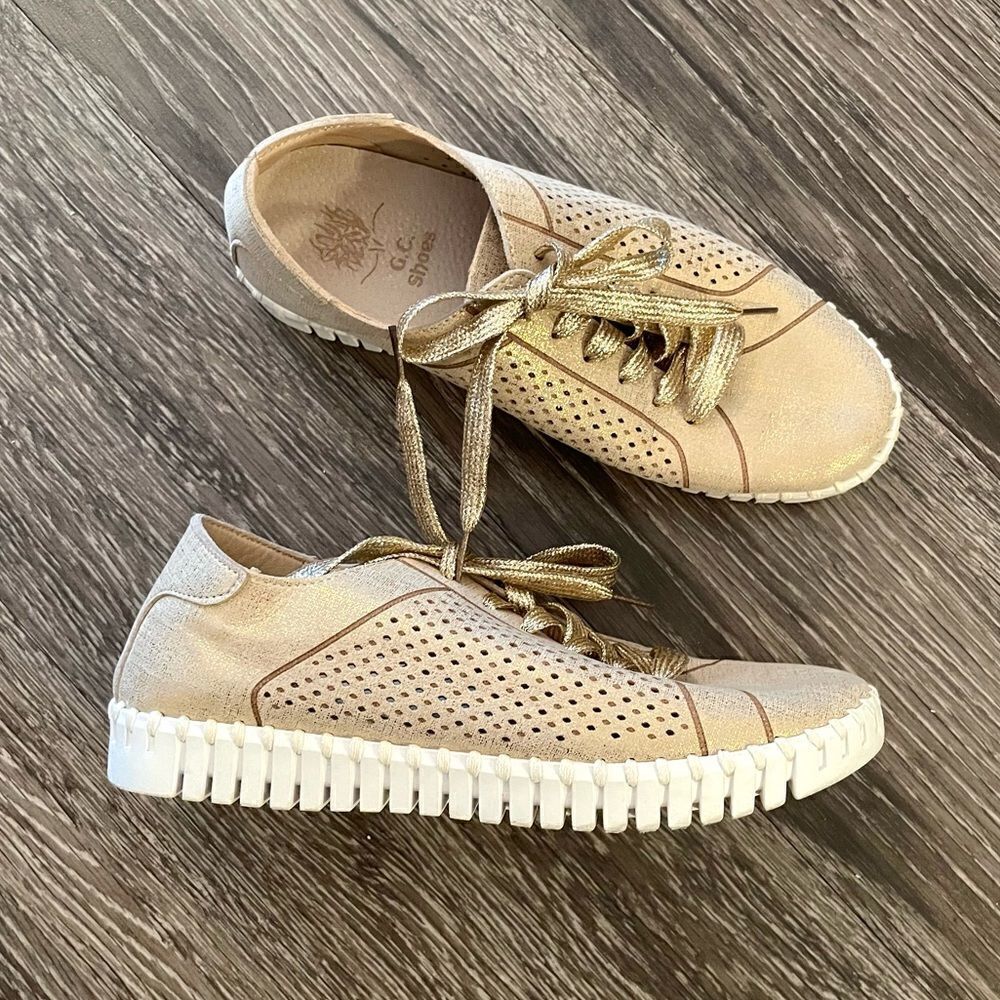 G C lex sneakers